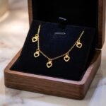 ⁦تشوكر عيار 21 الوزن 1.03 جرام⁩ - الصورة ⁦2⁩