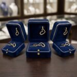⁦حلق عيار 18 الوزن 2.19 جرام⁩ - الصورة ⁦3⁩